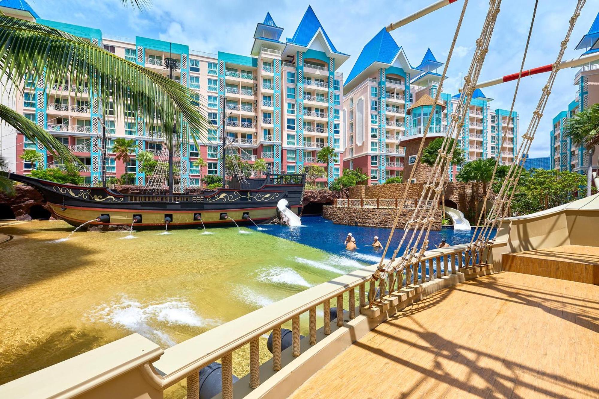 Grande Carribean - Seaview - Jomtien -Free Taxi From The Airport Apartment Pattaya Exterior photo